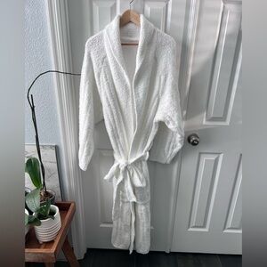Pottery Barn White Ribbed Robe, Size L